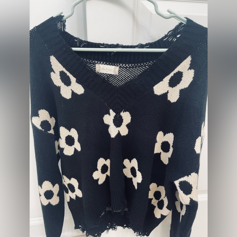 Altard State Black and White Flower Sweater